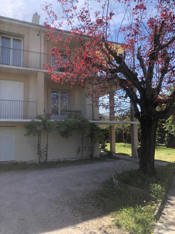 Condrieu Comme A La Maison Exteriör bild